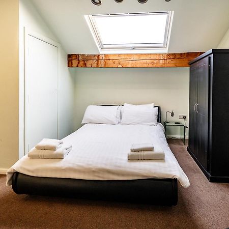 The Lodge Harrogate Esterno foto