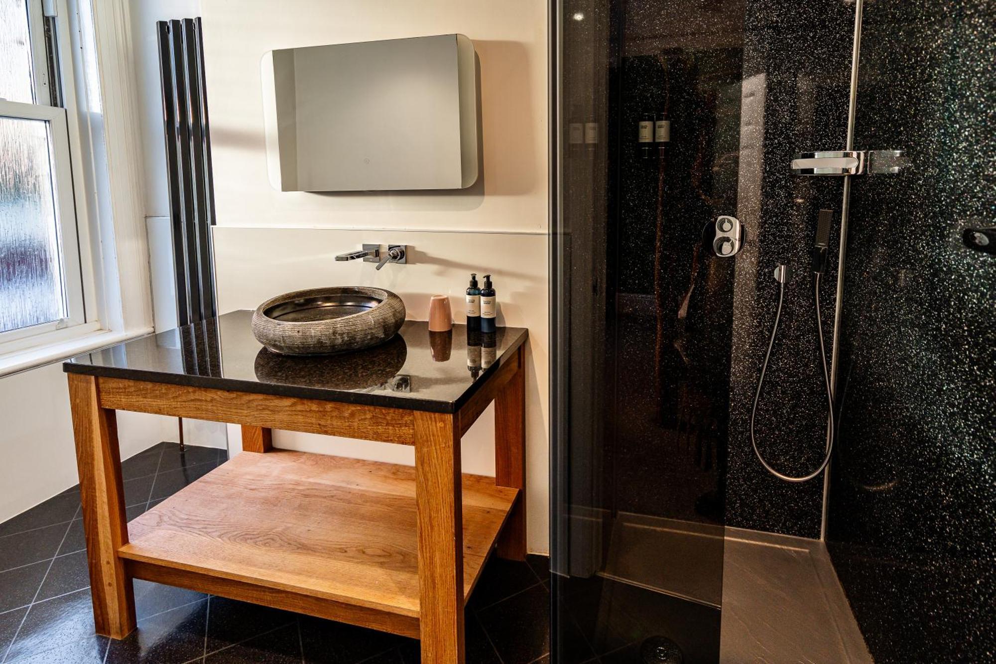 The Lodge Harrogate Esterno foto